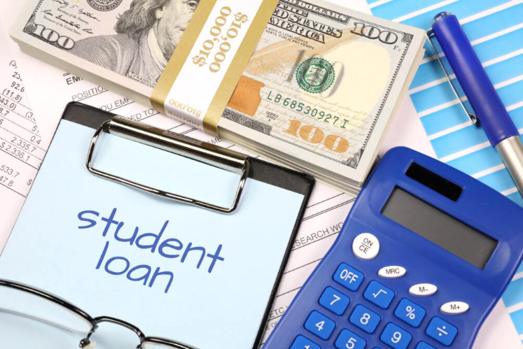 A Comprehensive Guide to Student Loan Options for International Students